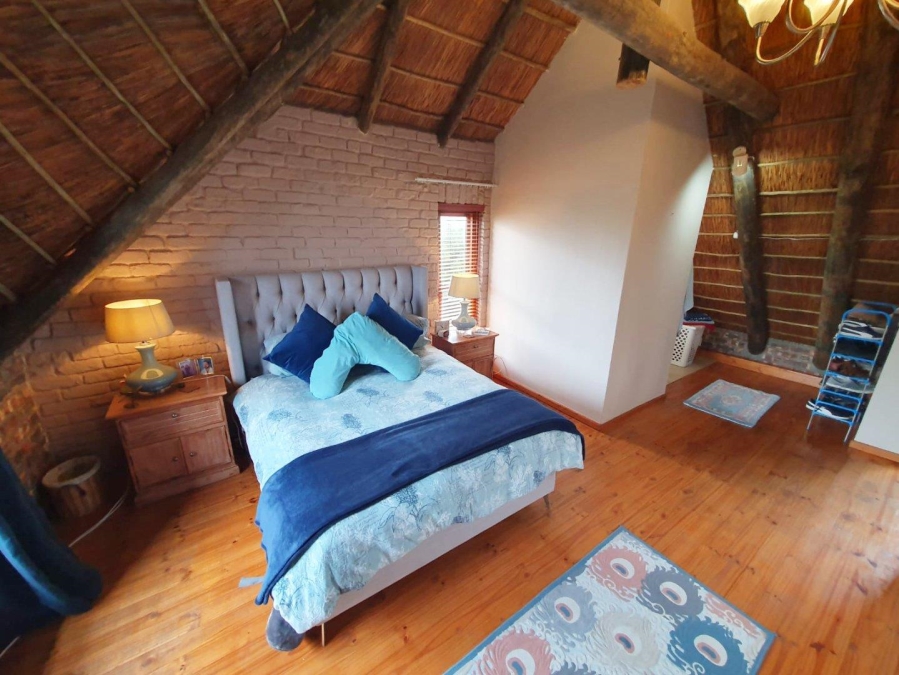 5 Bedroom Property for Sale in Sunset Beach Western Cape